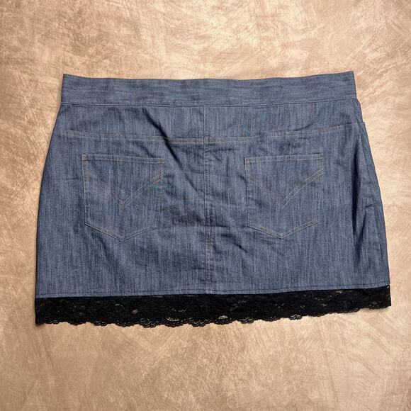 Vintage Y2K Suddenly Fem Lace Trim Dark Wash Denim Mini Skirt Blue McBling Indie - Picture 3 of 5